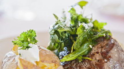 Картофель с чесноком в духовке