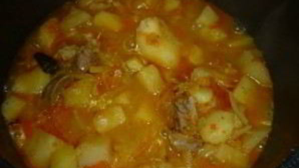 картофель с овощами в мультиварке