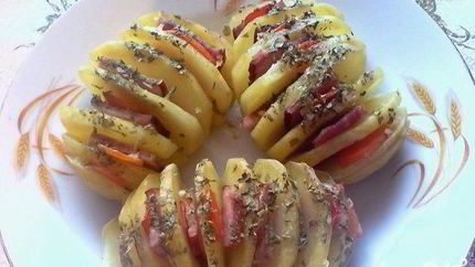 Картошка с ветчиной в духовке