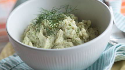 Пюре из картофеля и пастернака с кроликом