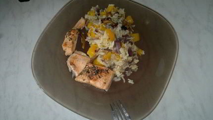 Рис с грибами и овощами, карельская форель с паприкой