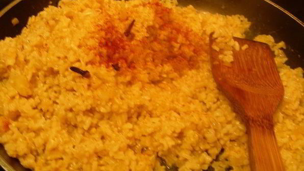 рис с цитрусовыми и фисташками по-индийски