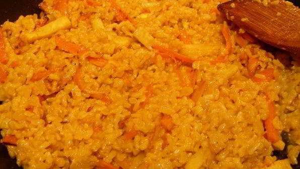 рис с цитрусовыми и фисташками по-индийски