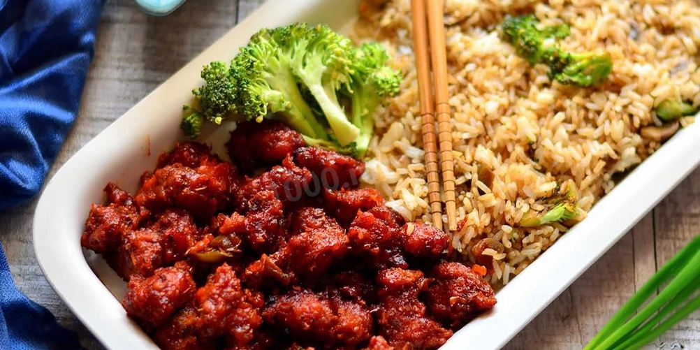 Рецепт жареного риса с курицей и овощами