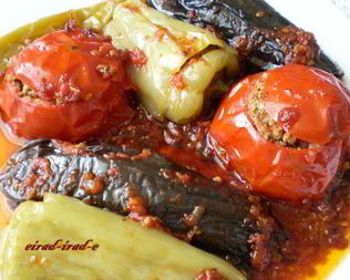 Бадымджан, бибяр, помидор долмасы