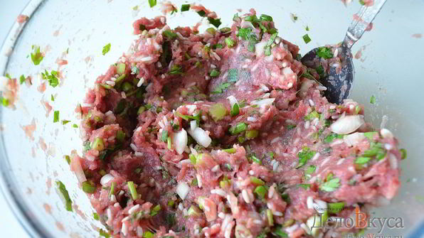 долма из виноградных листьев