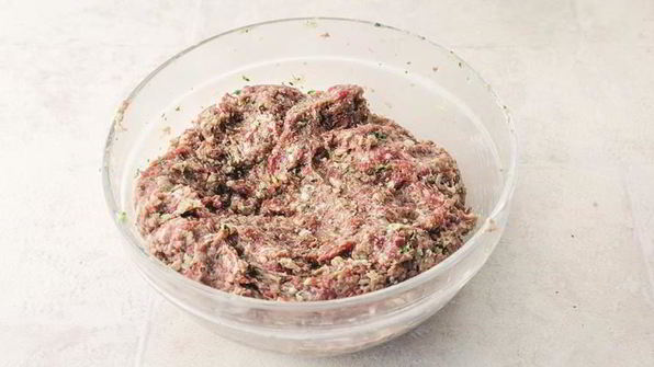 долма с бараниной и говядиной