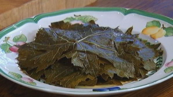 долма с кускусом и вялеными помидорами