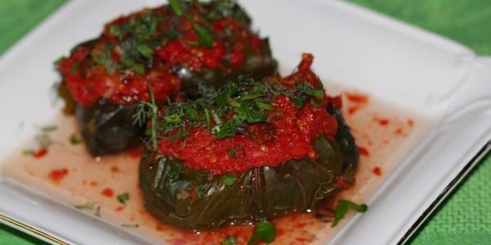 Рецепт голубцов из свекольной ботвы с булгуром