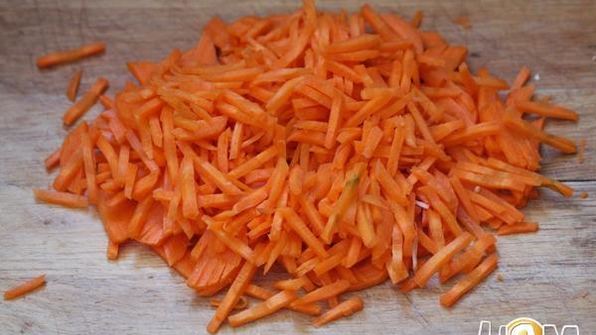 голубцы из свекольной ботвы с булгуром