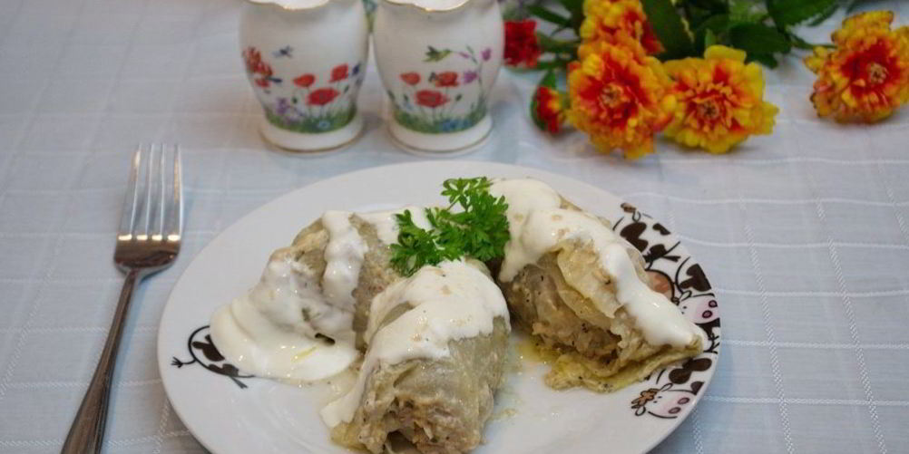 Рецепт голубцов пода сметанныма соусома