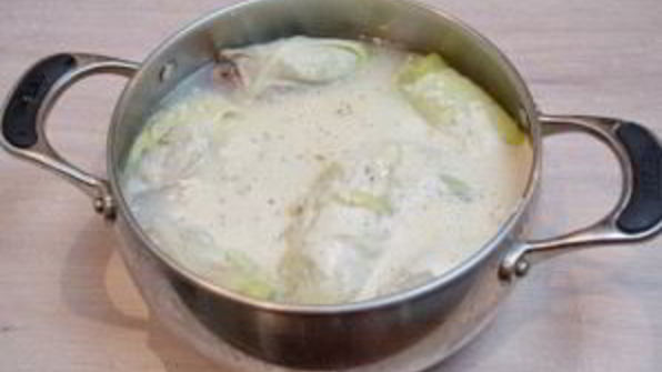 голубцы под сметанным соусом