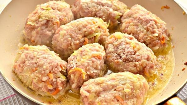 ленивые голубцы на сковороде