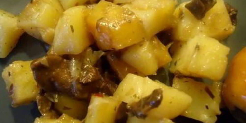 Рецепт белых грибов с картошкого в мультиварке