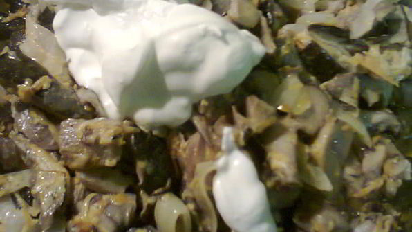 грибы в сметане