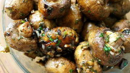 Запеченные шампиньоны с прованскими травами