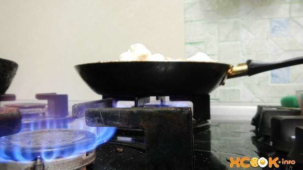 жареные грибы дождевики