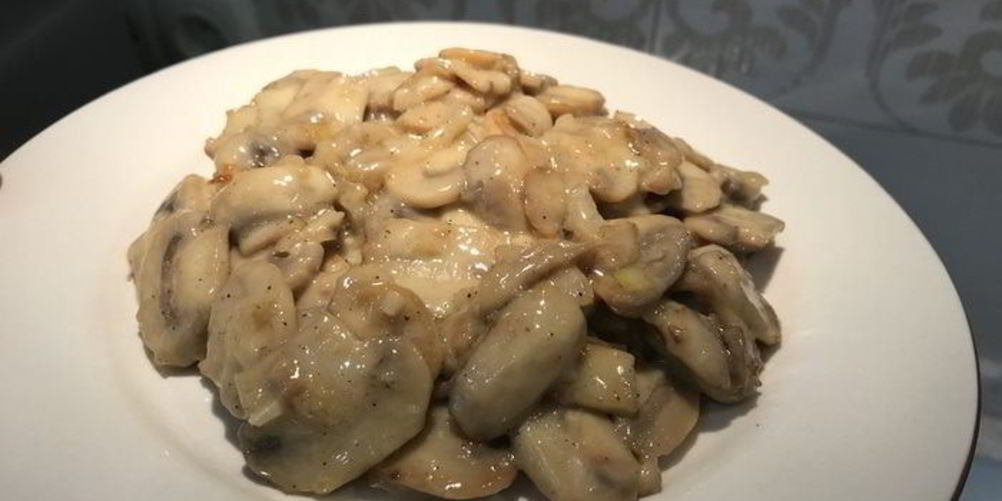 Рецепт жареных шампиньонов в сметане
