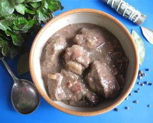 Говяжий гуляш по-фламандски