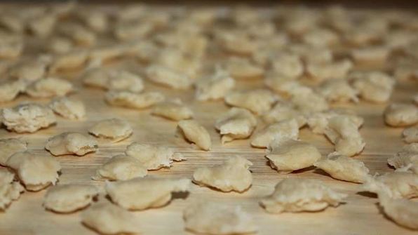 говяжий гуляш с чипетками