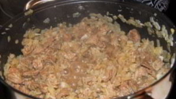 гуляш из говядины с паприкой