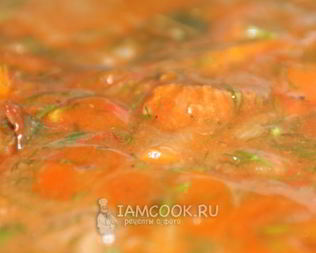 Гуляш из говядины с подливкой