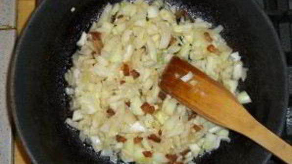 гуляш из говядины с помидорами