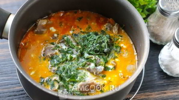 гуляш из куриных желудков