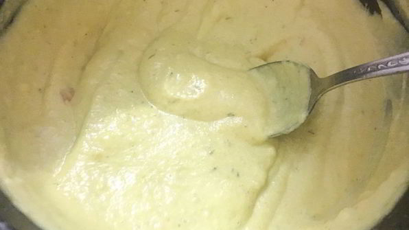 гуляш из курицы с пюре из цветной капусты