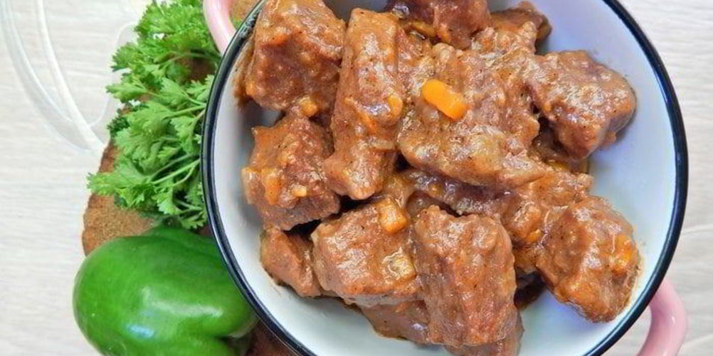 Рецепт гуляша по-домашнему из говядины