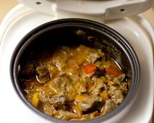 Гуляш в мультиварке