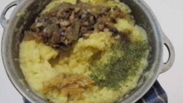 картофельное пюре с шампиньонами