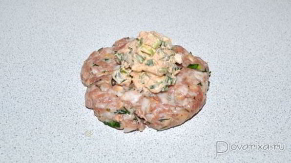 котлеты с творожным сыром