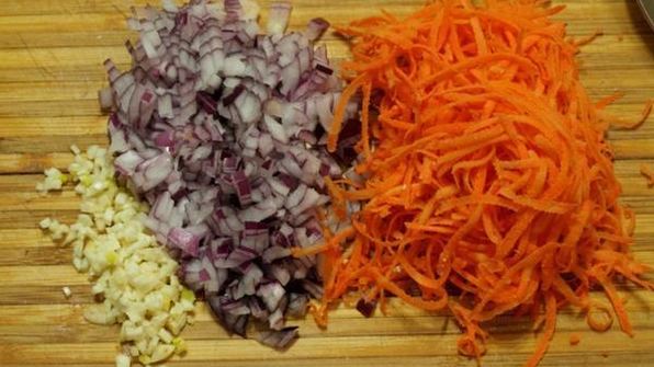 морковно-нутовые котлеты