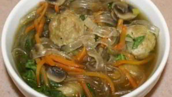 лапша по-тайски со свининой