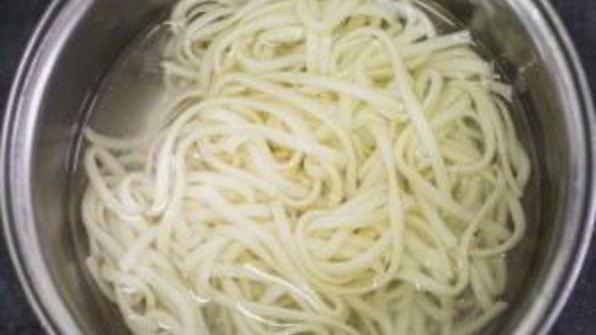 лапша удон с говядиной и овощами