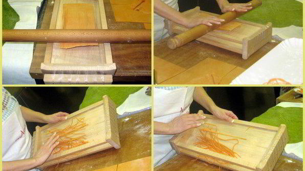 домашняя красная музыкальная паста с соусом из кальмаров