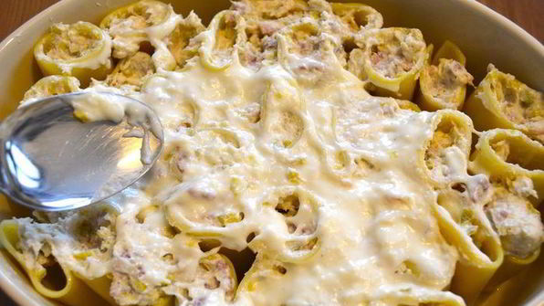 фаршированная запеченная паста