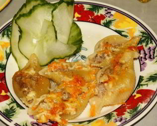 Фаршированные макароны ракушки с фаршем в духовке