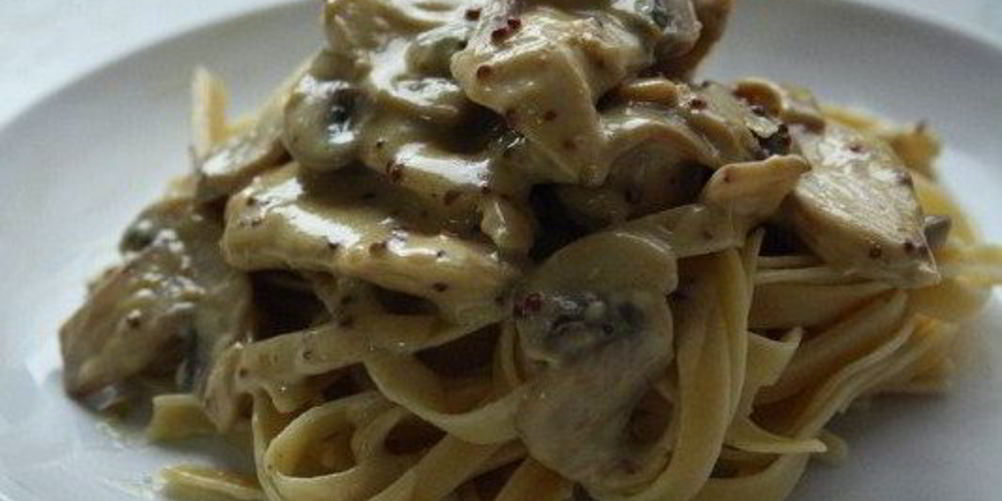 Рецепт пасты с индейкого и шампиньонами