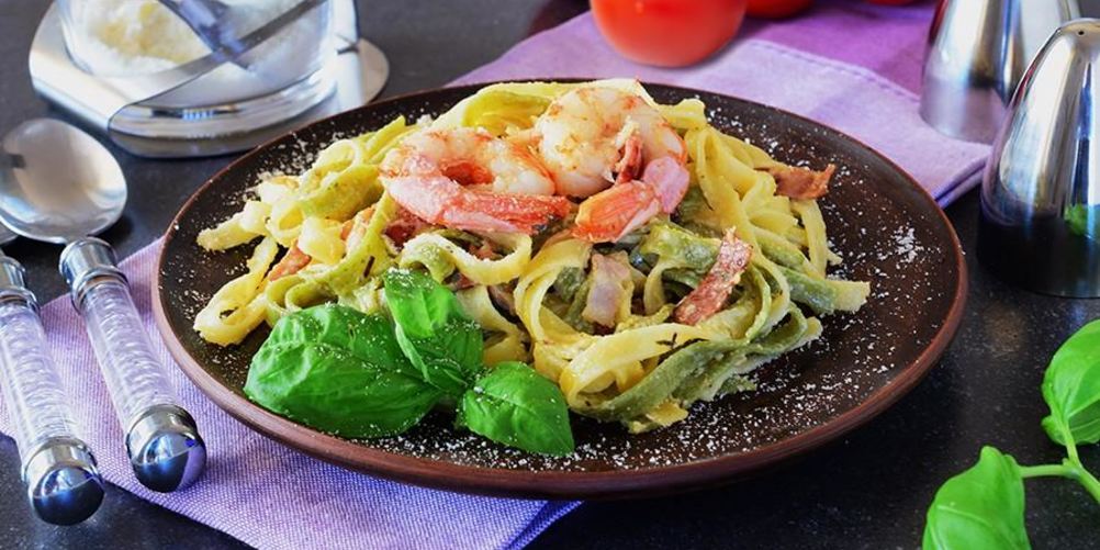 Рецепт пасты с королевскими креветками в сливочнома соусе