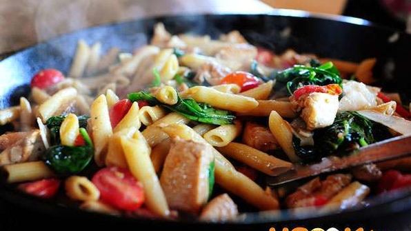 паста с курицей