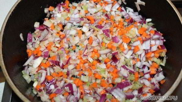 спагетти болоньезе