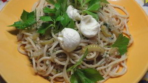 спагетти с сельдереем