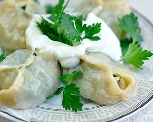 Манты со шпинатом