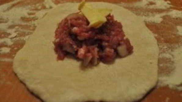 манты в скороварке