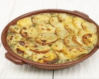 Картофель со свининой по-французски