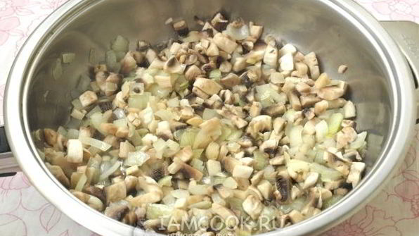 мясо по-французски с грибами