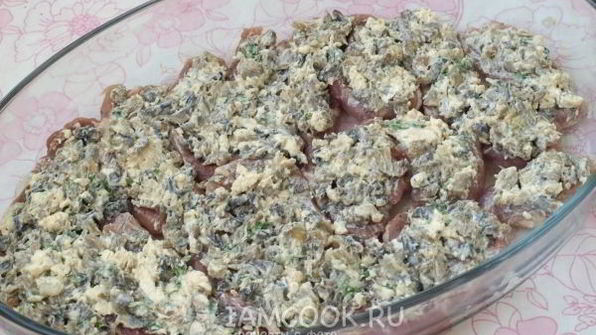 мясо по-французски с грибами