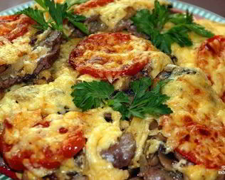 Мясо по-французски с помидорами